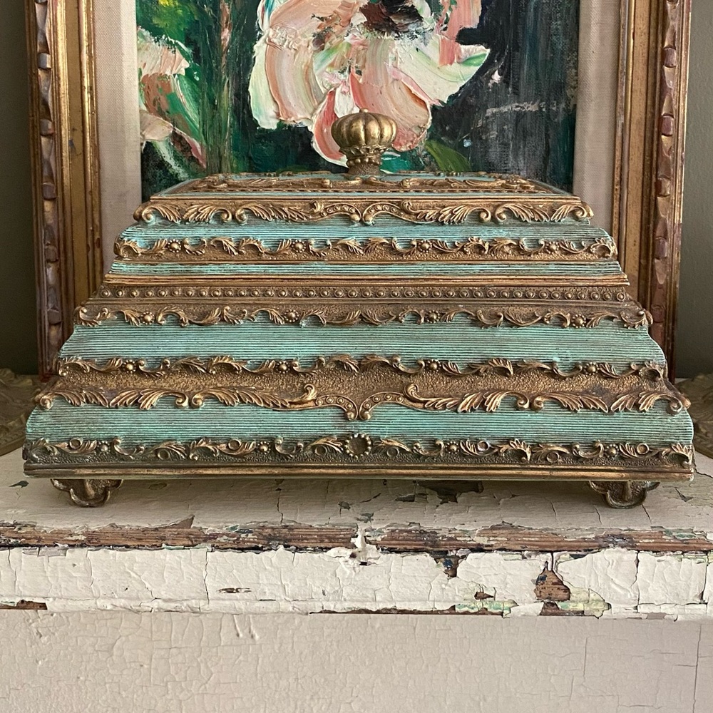 Elegant Gold and Green Decorative Box